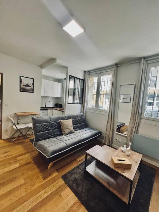 Tres Beau Studio Refait A Neuf 2 Daire Saint-Ouen  Dış mekan fotoğraf