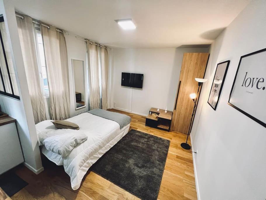 Tres Beau Studio Refait A Neuf 2 Daire Saint-Ouen  Dış mekan fotoğraf